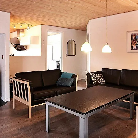 Cozy Holiday In Ulfborg With Sauna Øby