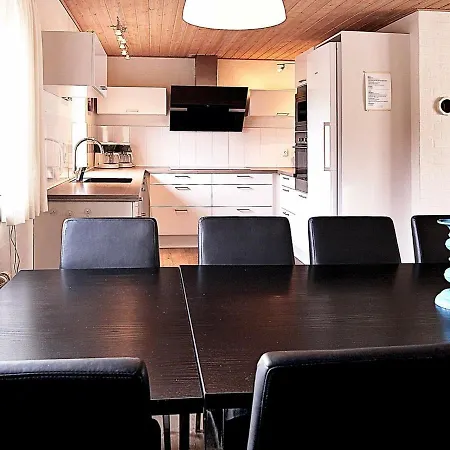 Cozy Holiday In Ulfborg With Sauna 度假居